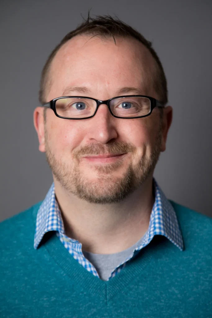 Professional headshot photo of Gavin Healey.